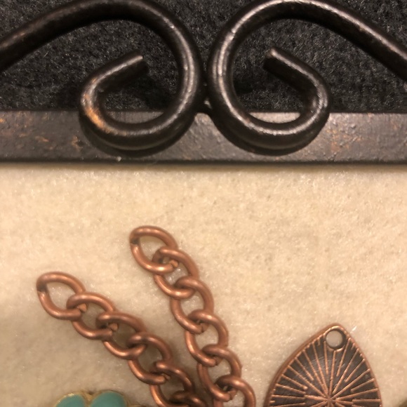 FRAMED JEWELRY ART COLLAGE IN VINTAGE FILIGREE FRAME HANDMADE UNIQUE OOAK 🎁 - Picture 12 of 14